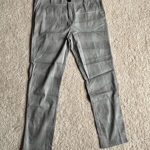 NWT Men’s Grey Plaid Pants